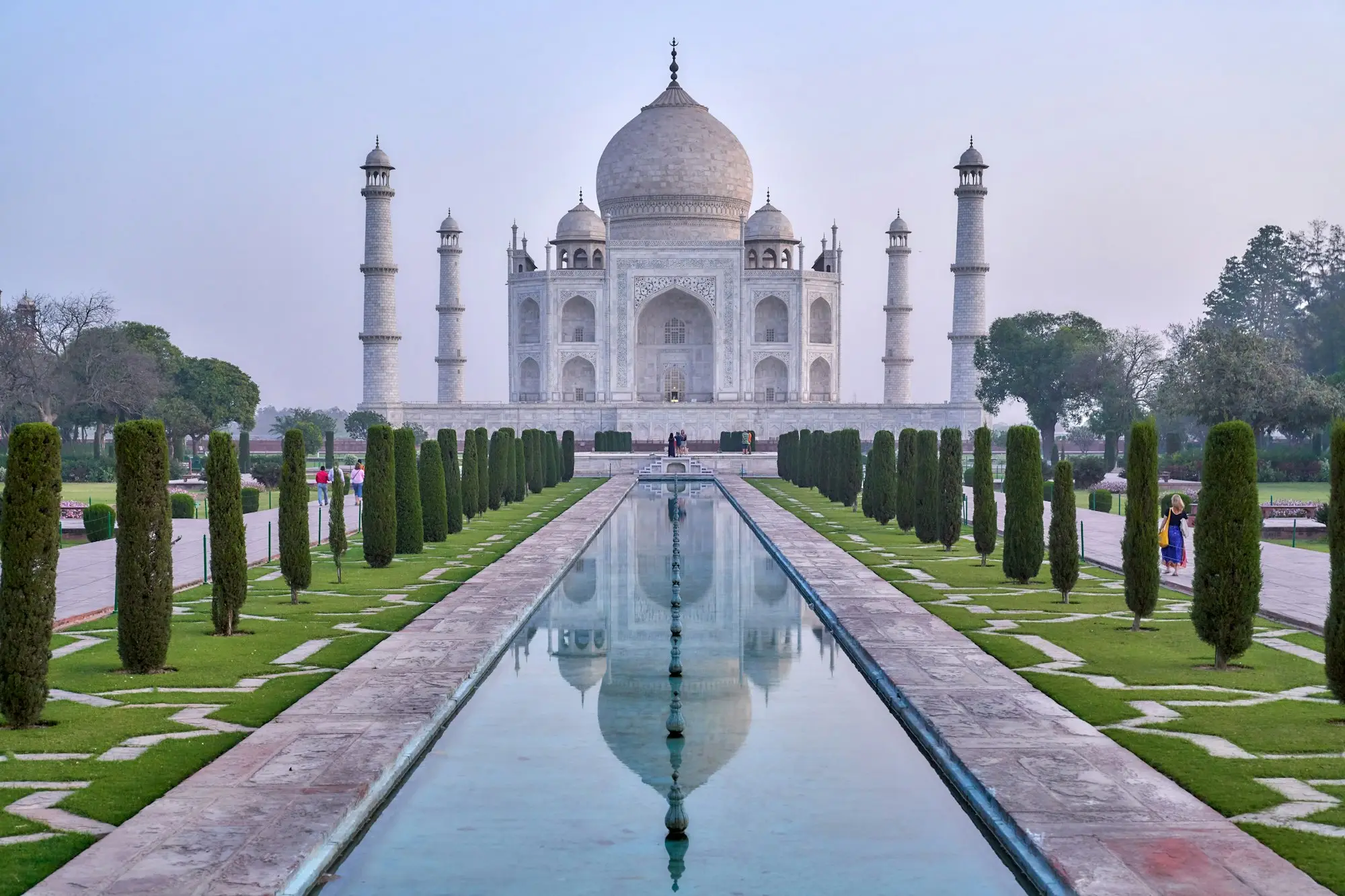 Solving the challenges of <>building </> distributed teams in <>India</>